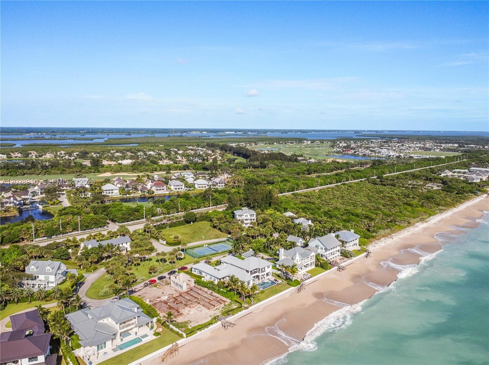 2335 Sanderling Ln, Vero Beach FL 32963