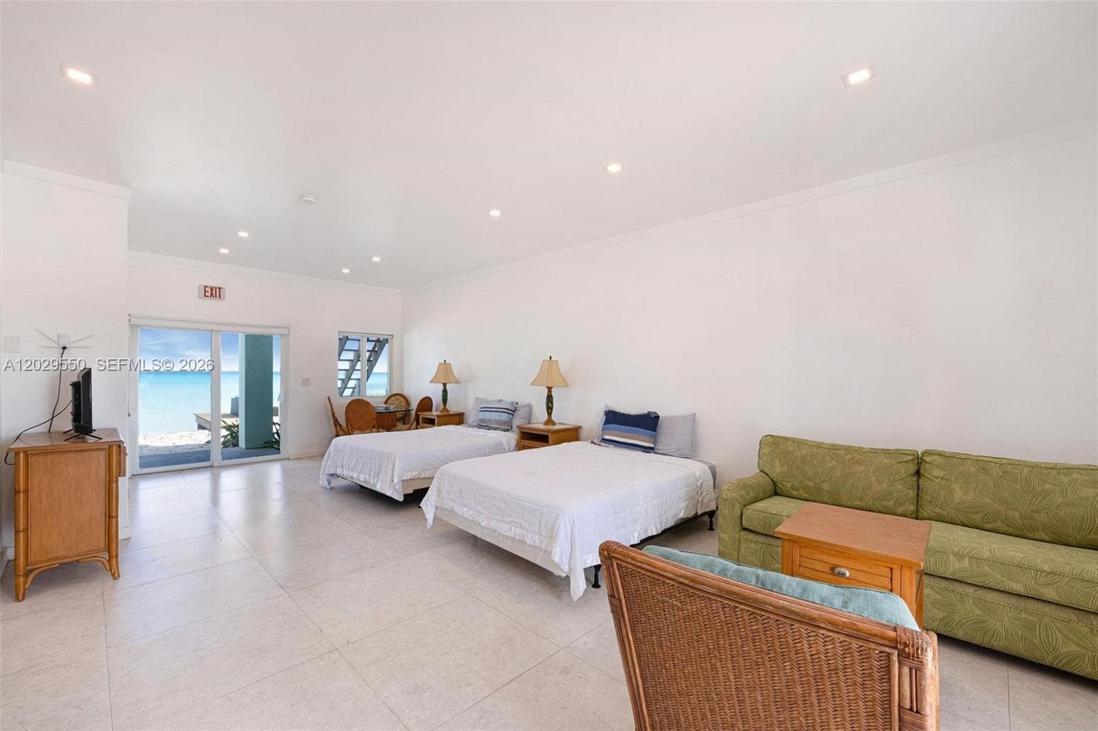 BERRY ISLAND BAHAMAS BERRY ISLAND RESORT HOTEL, 00000