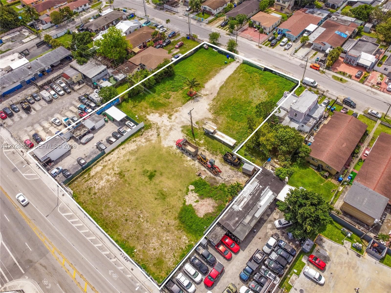 2140 NW 36th St, Miami FL 33142
