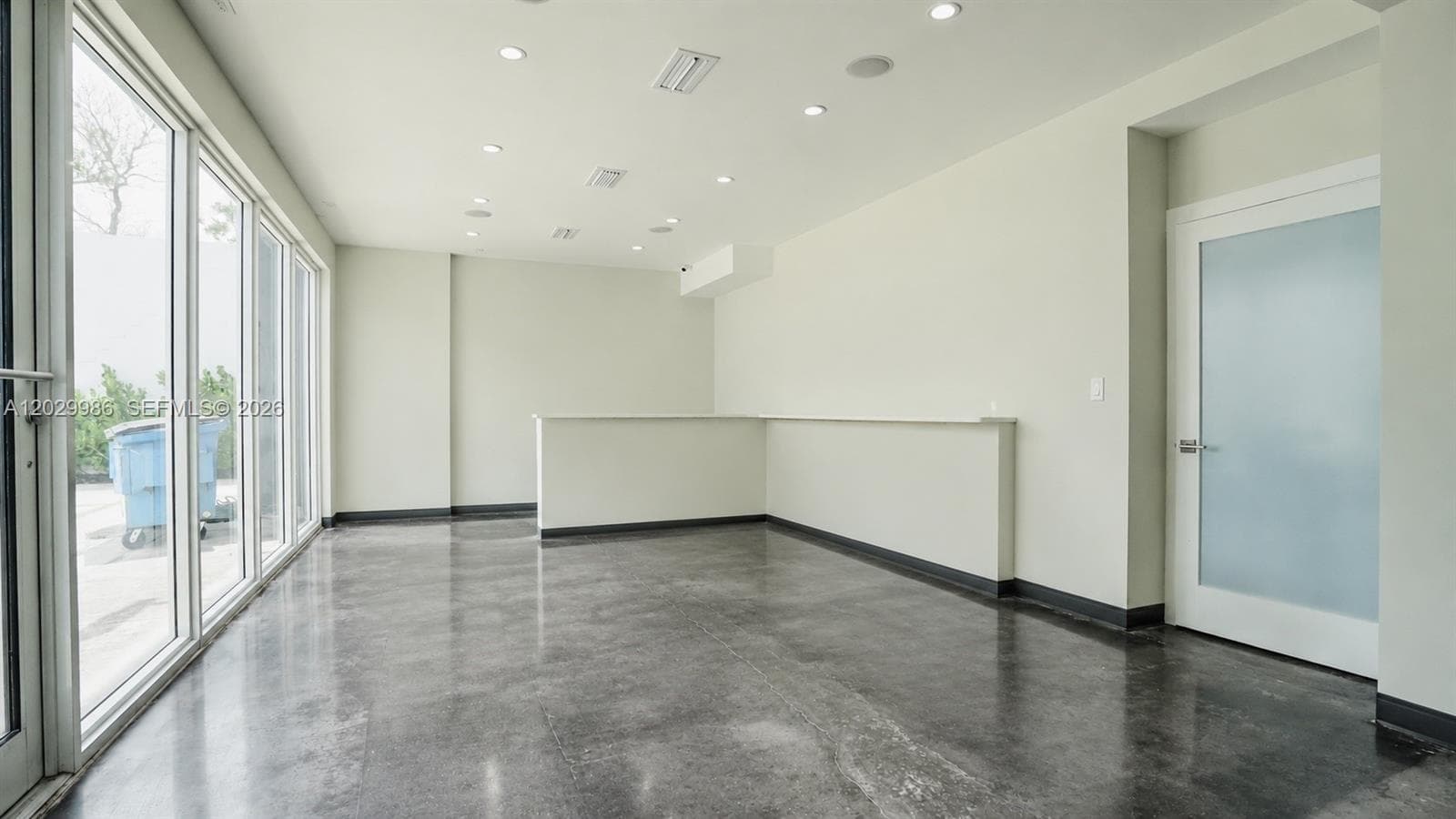 530 NW 54th St, Miami FL 33127