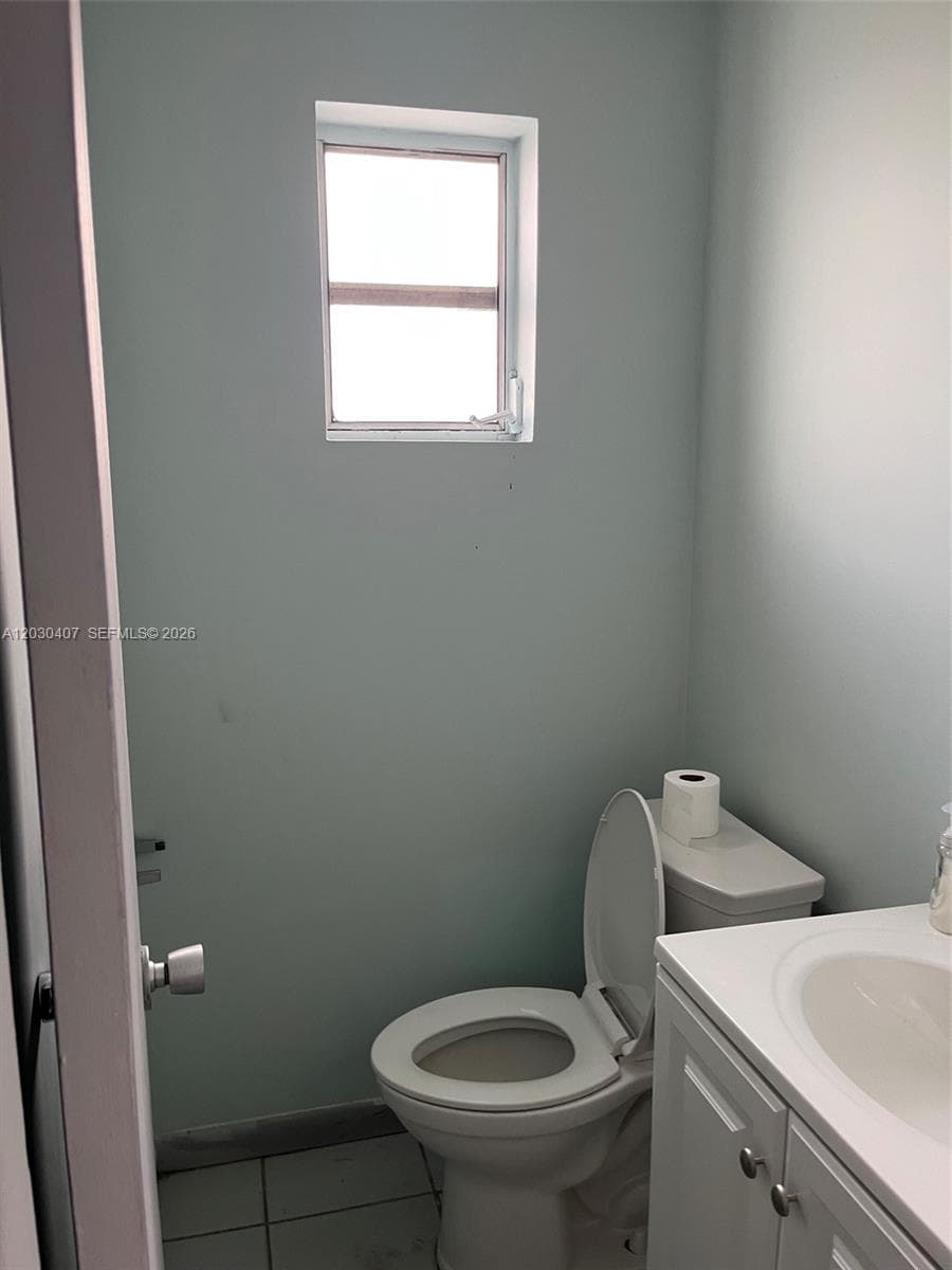 Oakland Park, FL, 33311