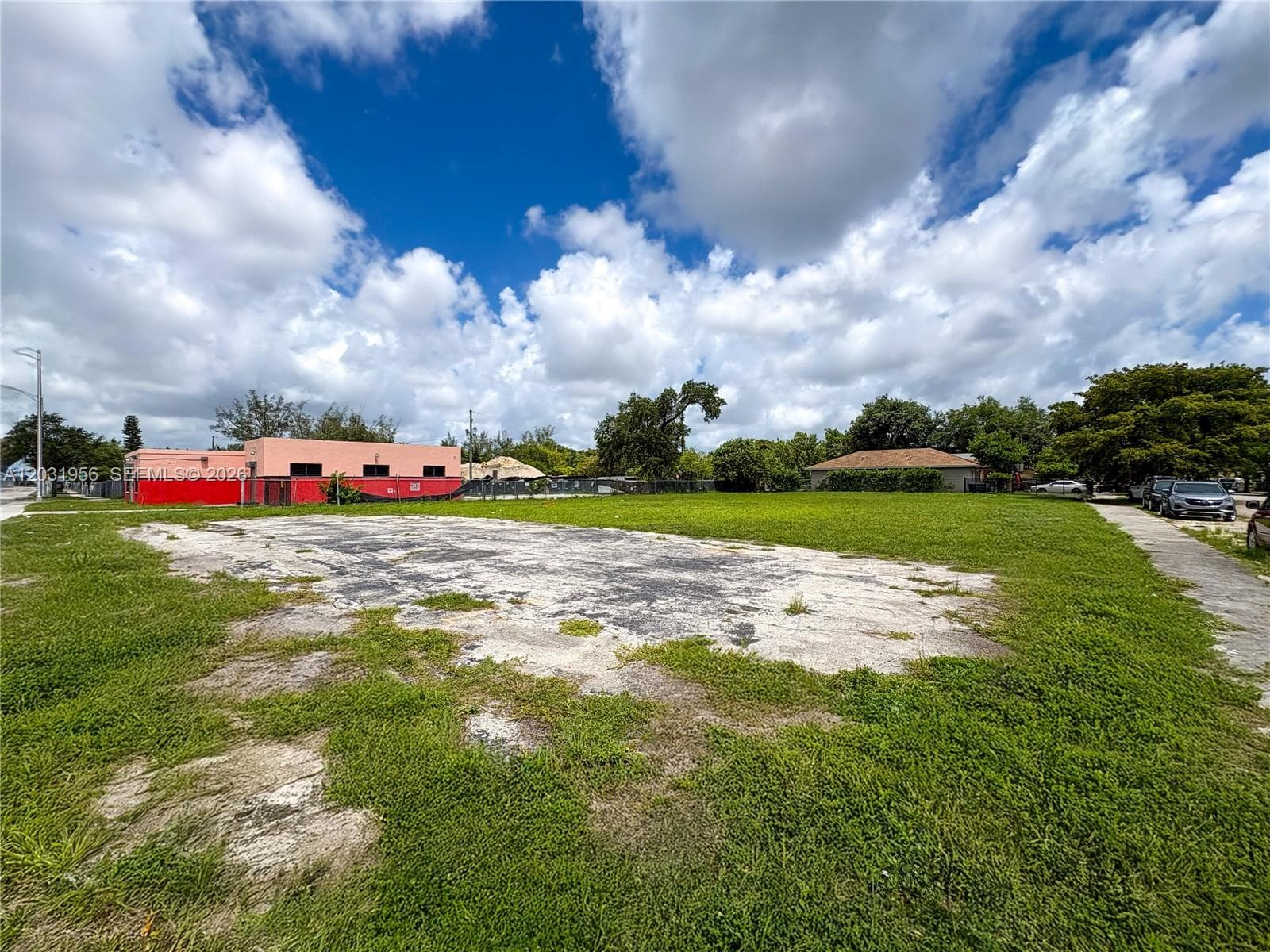 7920 NW 11th Ave, Miami FL 33150
