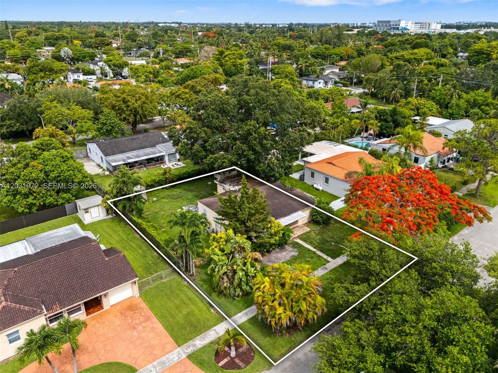 3900 SW 59th Ave, Miami FL 33155