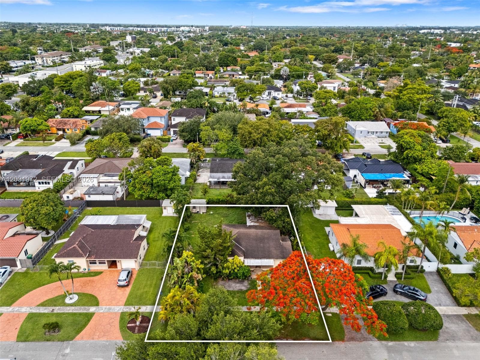 3900 SW 59th Ave, Miami FL 33155