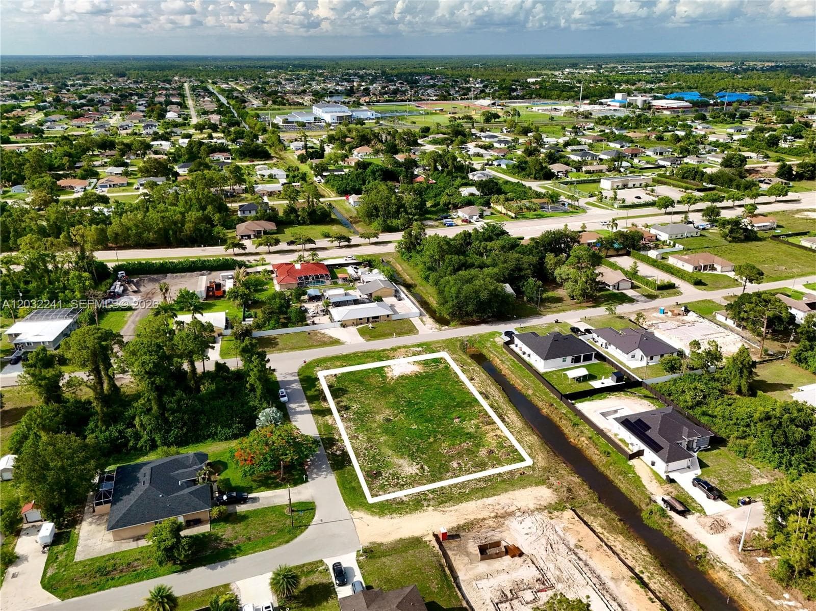 0 4th St W, Lehigh Acres FL 33971