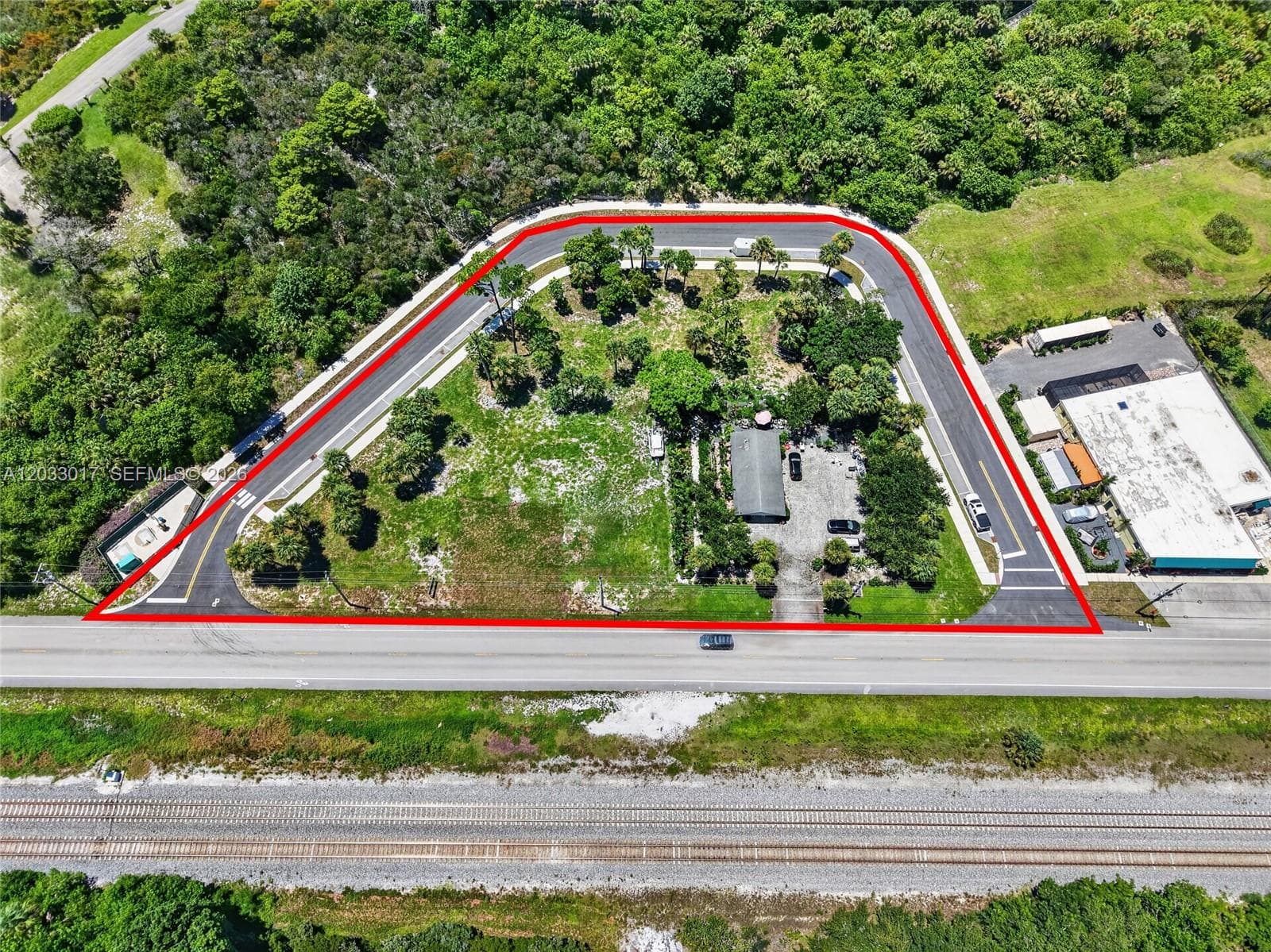12360 SE Dixie Hwy, Hobe Sound FL 33455