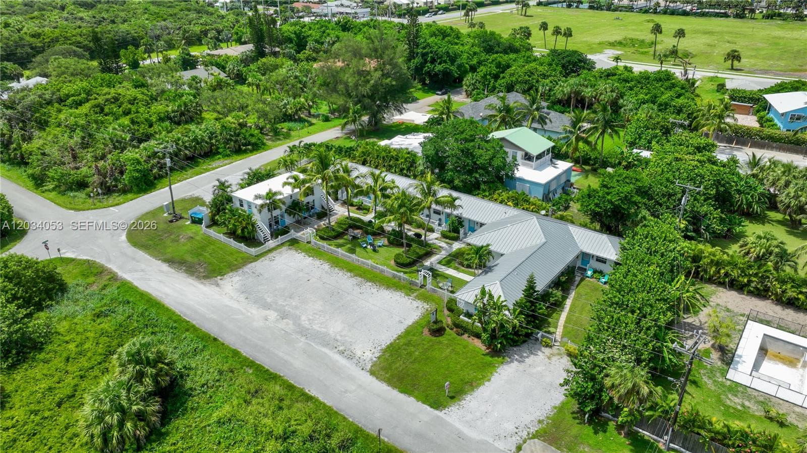 2502 Tamarind Dr, Fort Pierce FL 34949