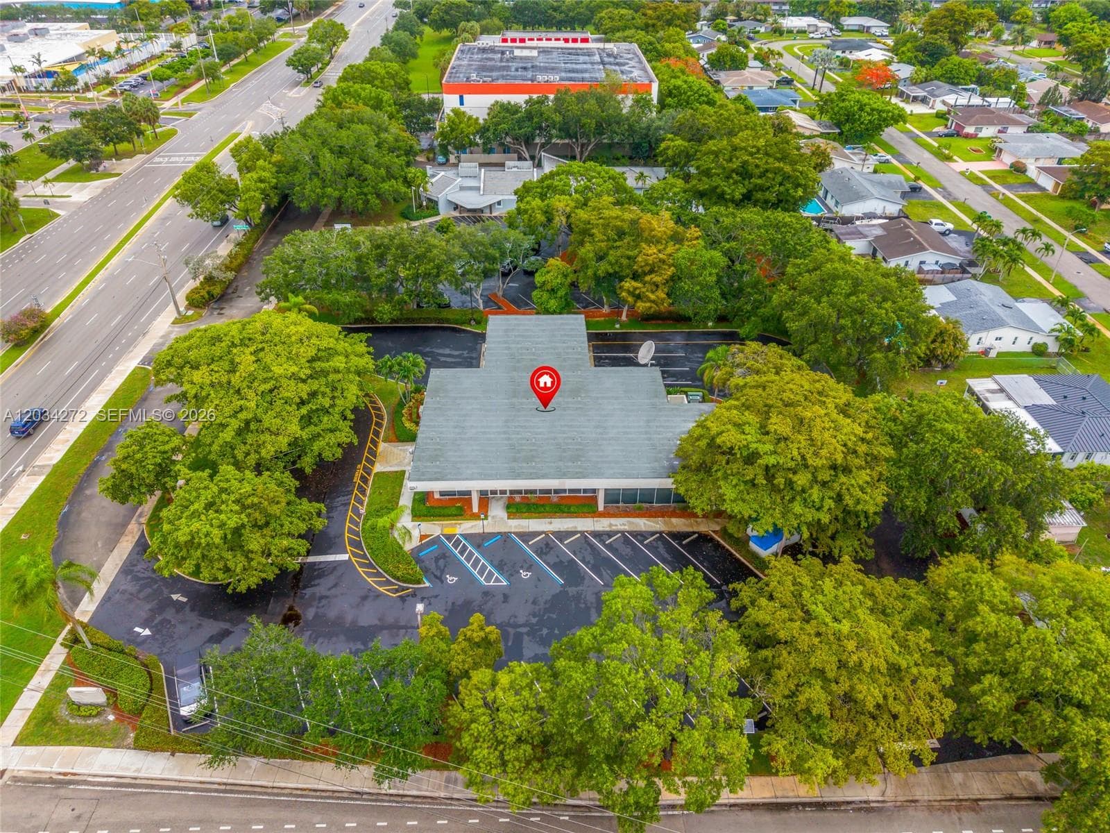 8200 N University Dr, Tamarac FL 33321
