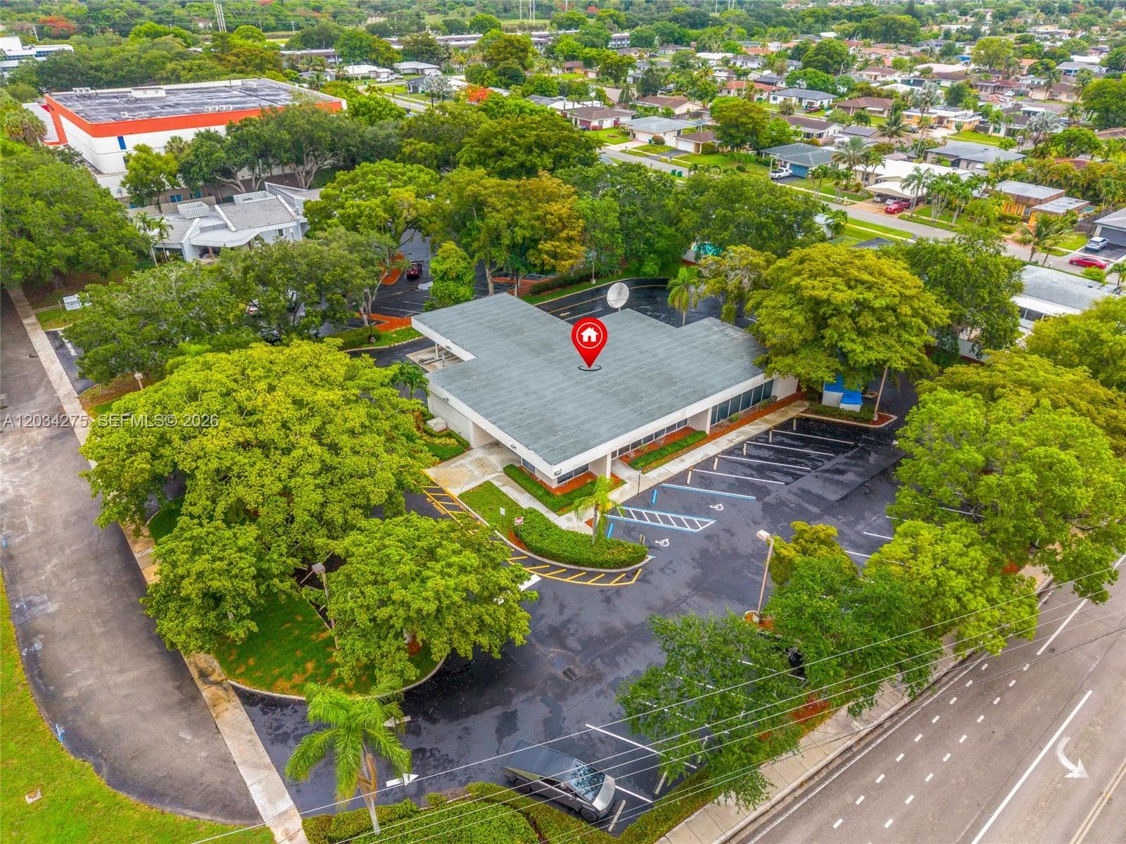 8200 N University Dr, Tamarac FL 33321