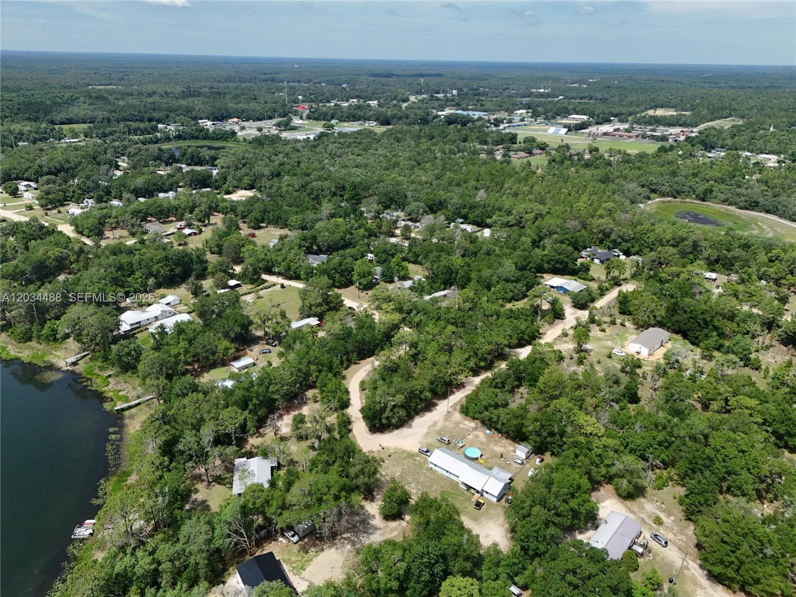 225 MIRROR LAKE DR, Other City - In The State Of Florida FL 32148