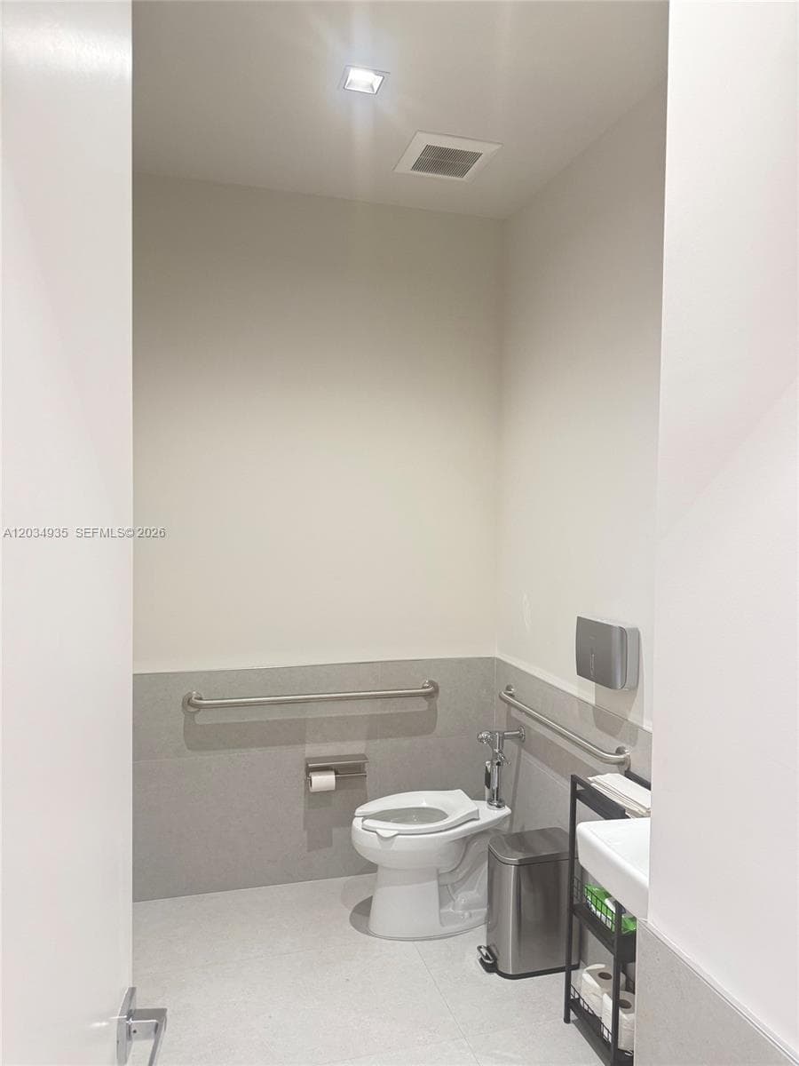 Woman's restroom