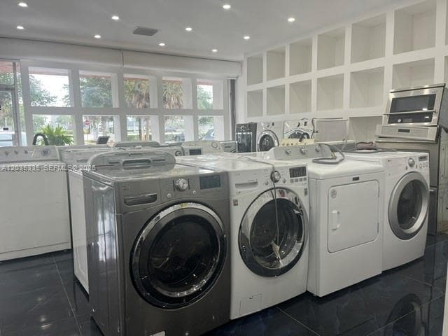 Tamarac, FL, 33319