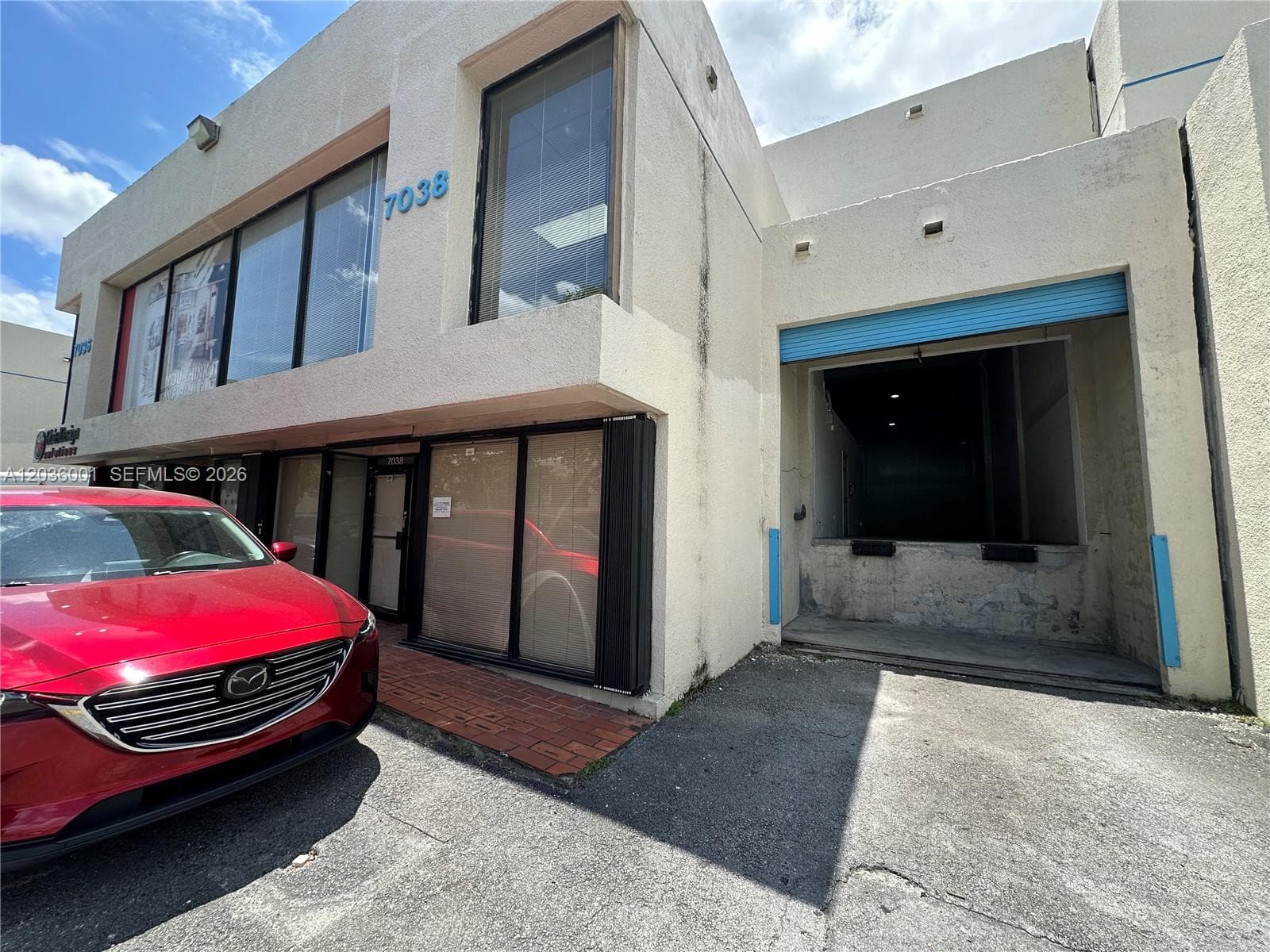 7038 NW 50th St # 2, Miami FL 33166