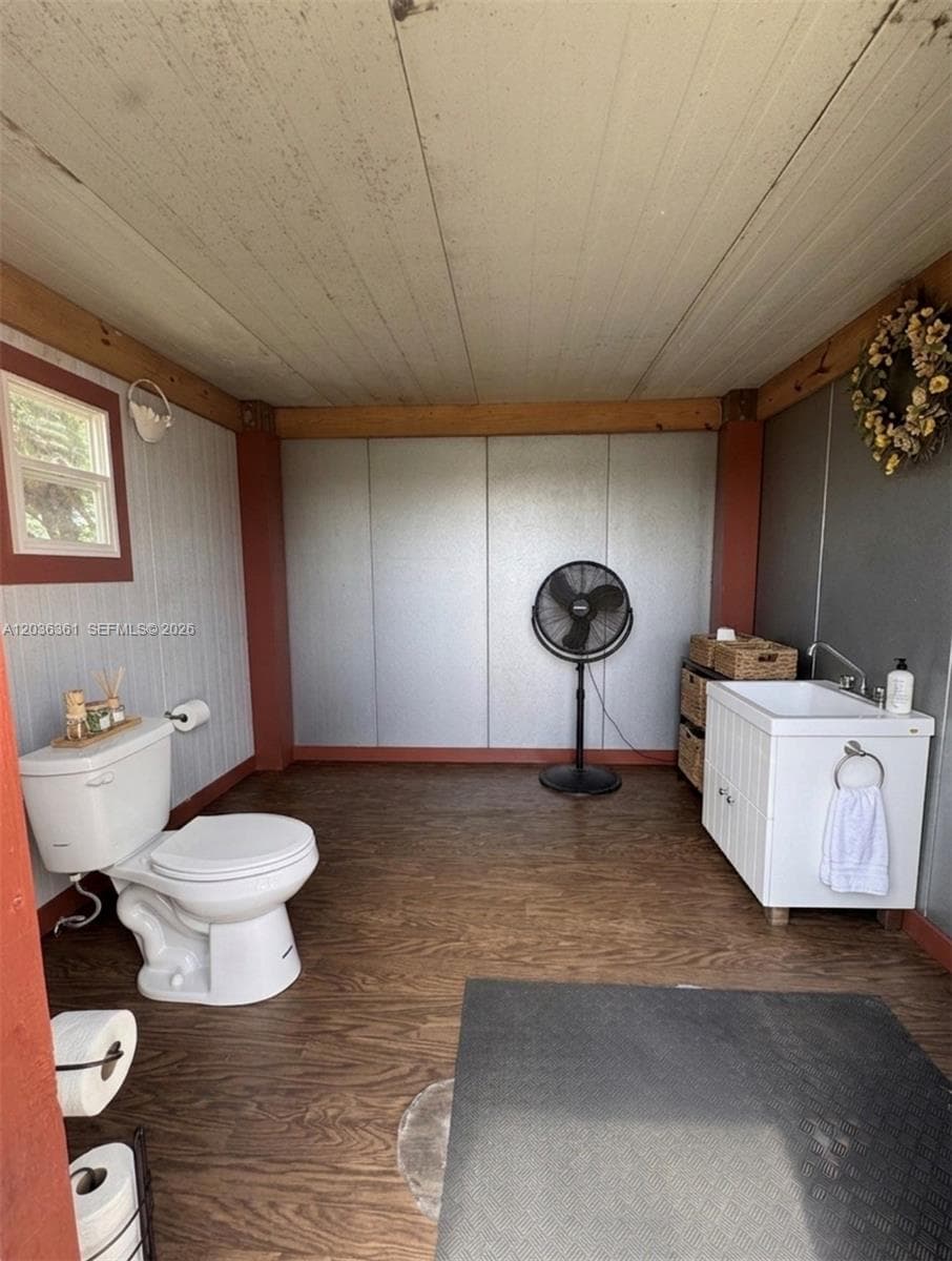476 N Barlow Rd, Other City - In The State Of Florida FL 33873