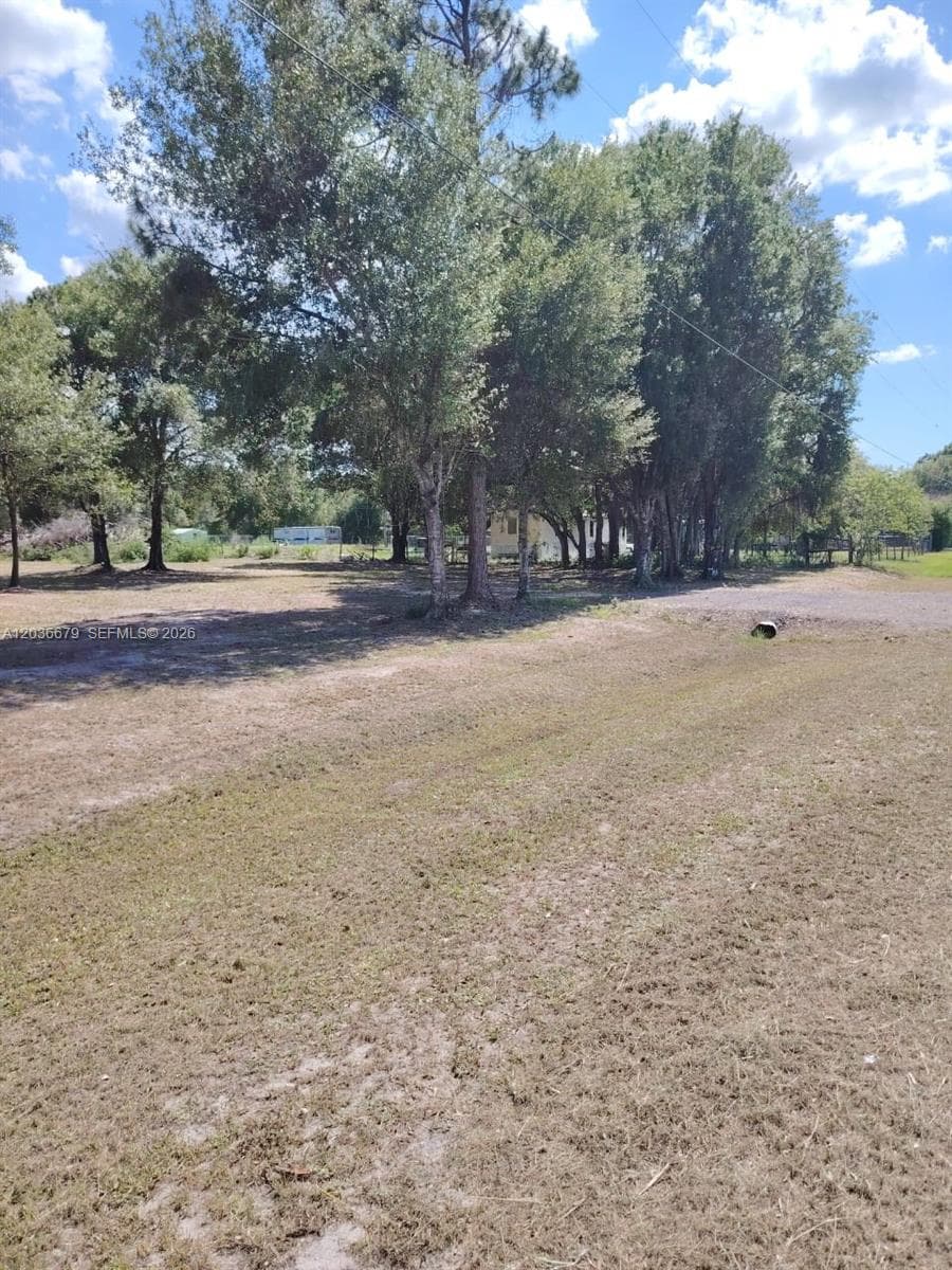 630 Pine Cove Ave, Clewiston FL 33440
