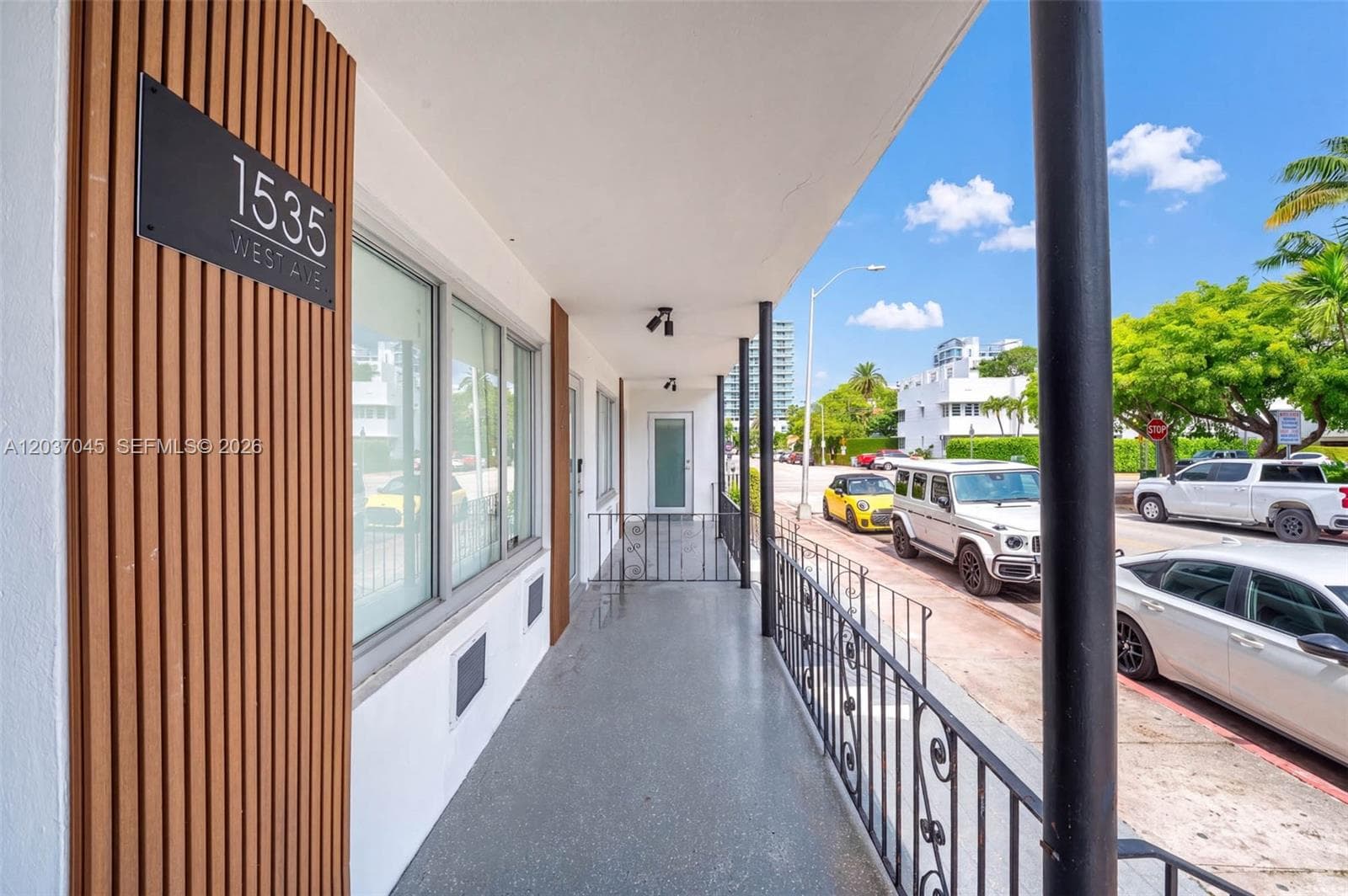 Miami Beach, FL, 33139