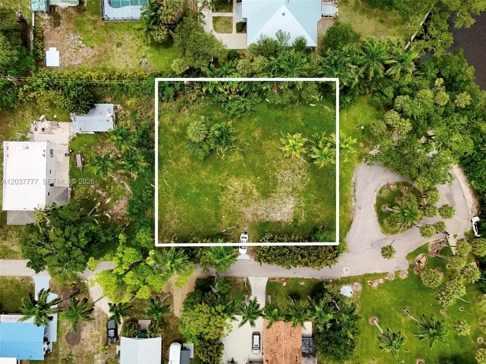 304 ROYAL PALM PARK RD, Fort Myers FL 33905