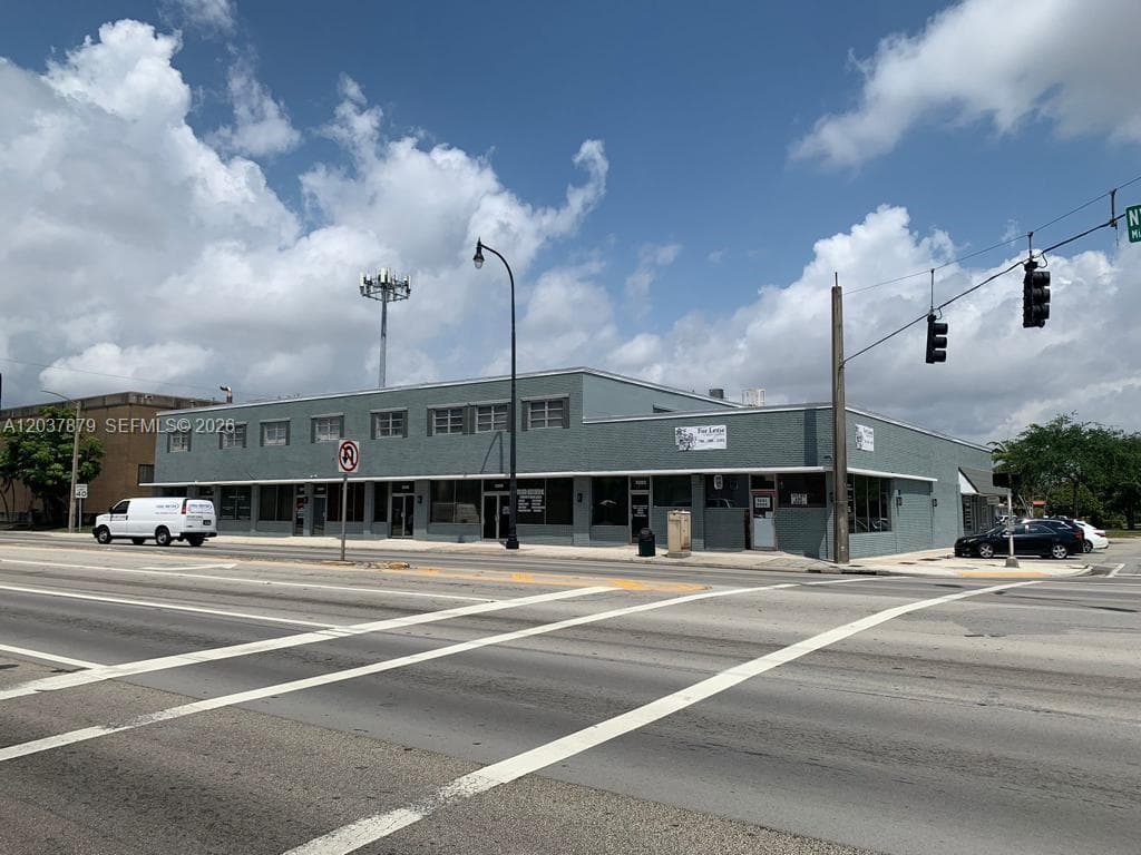 5245 NW 36th St # 5253, Miami Springs FL 33166