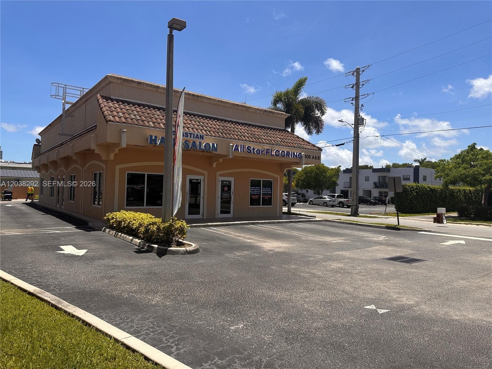 400 E Hallandale Beach Blvd, Hallandale Beach FL 33009