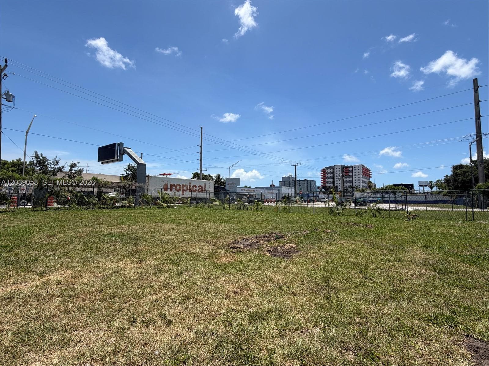 810 NW 79th St, Miami FL 33150