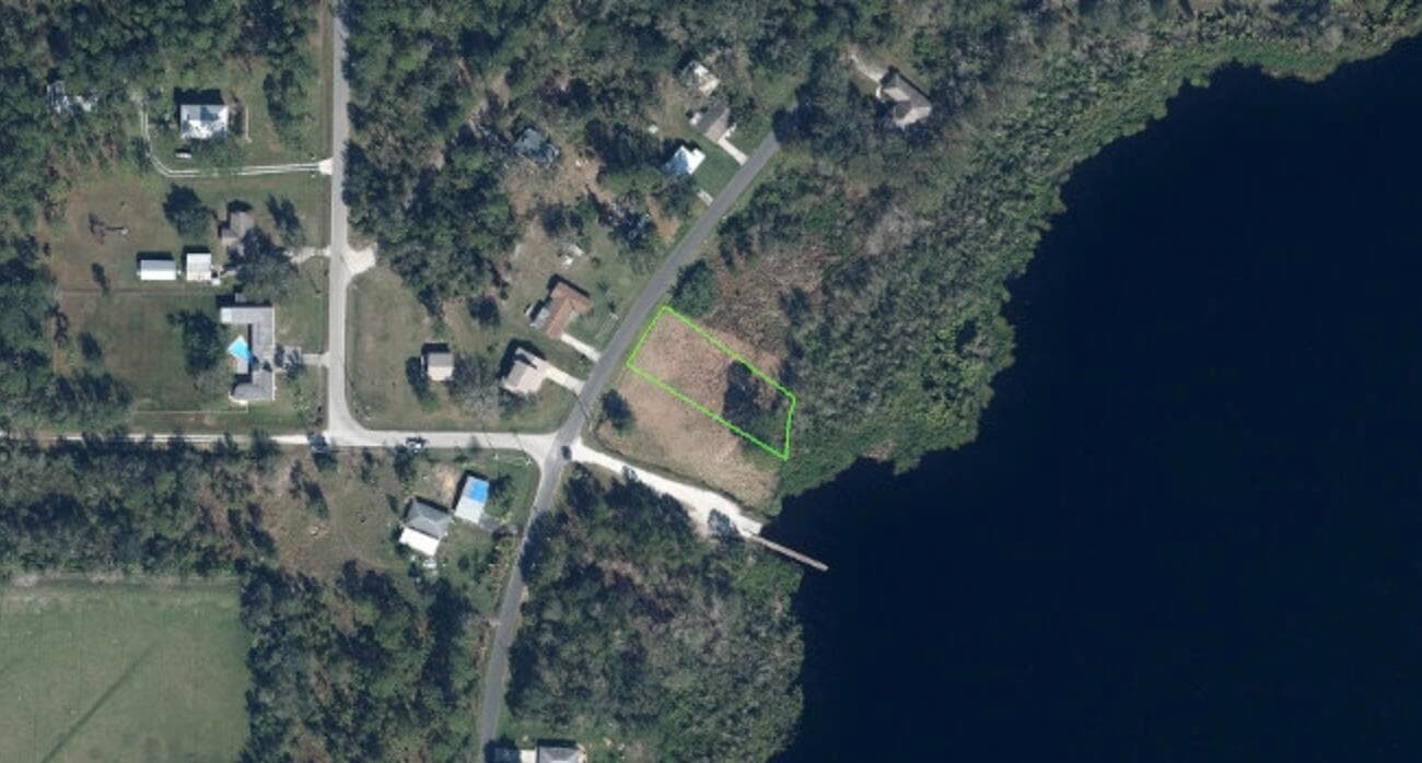 6338 Lakeside Drive W, Sebring FL 33875
