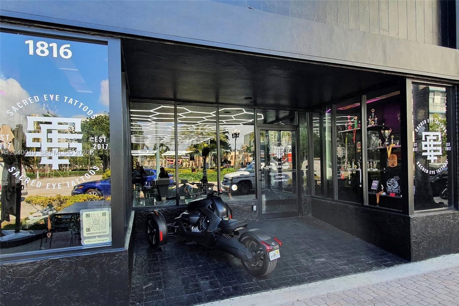 1816 Harrison St, Hollywood FL 33020