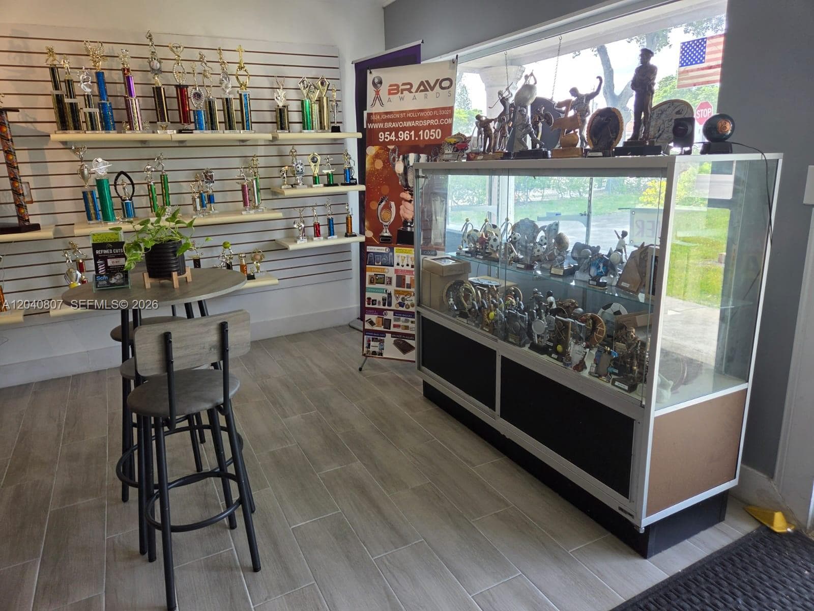5824 Johnson St, Hollywood FL 33021