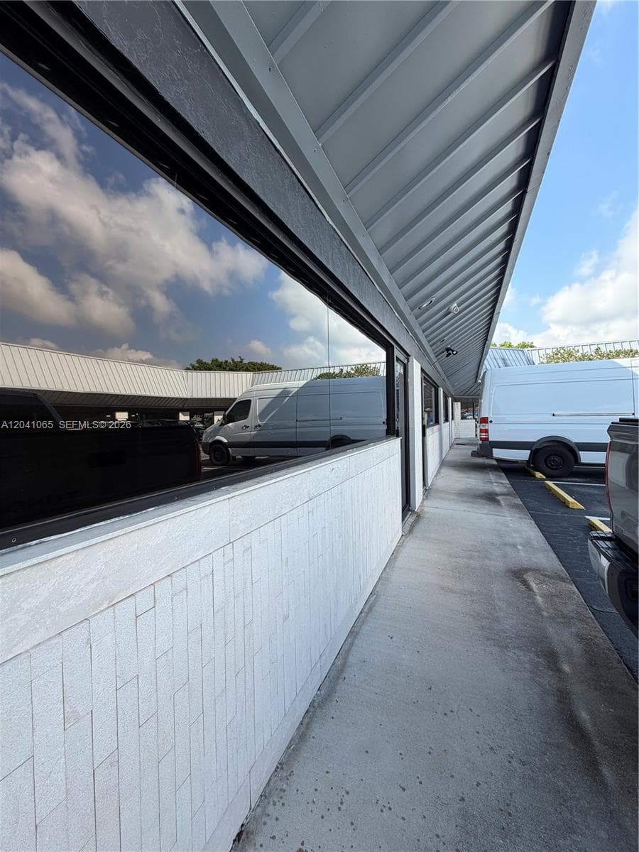 10146 NW 47th St # 10146, Sunrise FL 33351