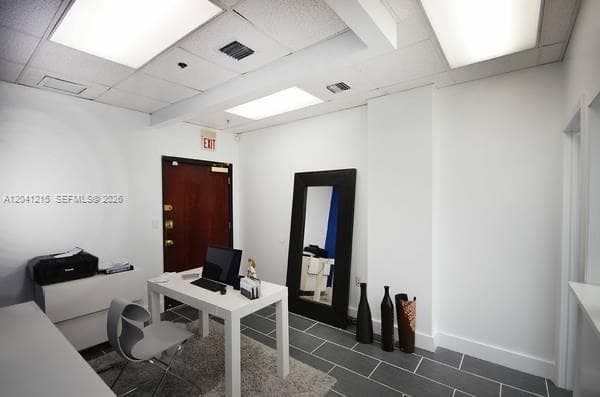 168 SE 1st St # 501, Miami FL 33131