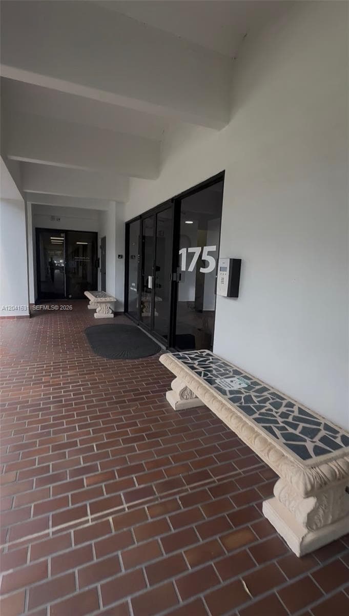 175 Fontainebleau Blvd, Miami FL 33172