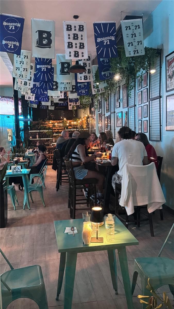 1014 71st St, Miami Beach FL 33141