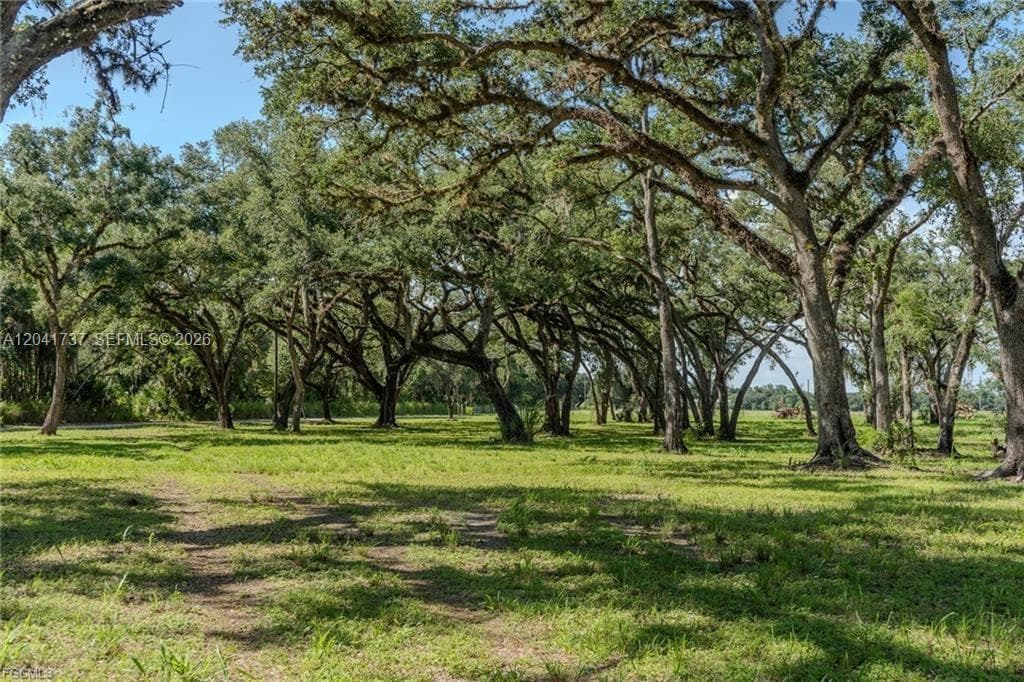 5247 County Road 78, LaBelle FL 33935