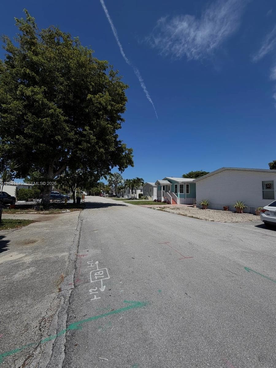 2651 E Marina Dr, Dania Beach FL 33312