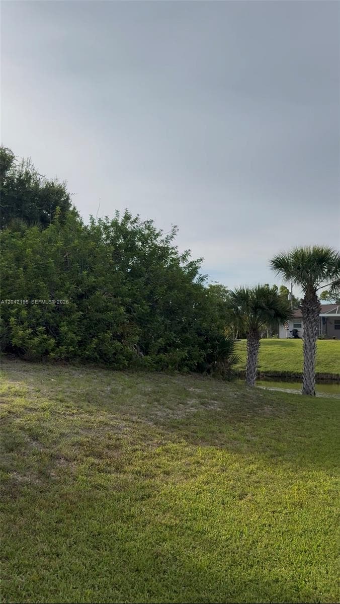 140 Albatross Rd, Other City - In The State Of Florida FL 33947