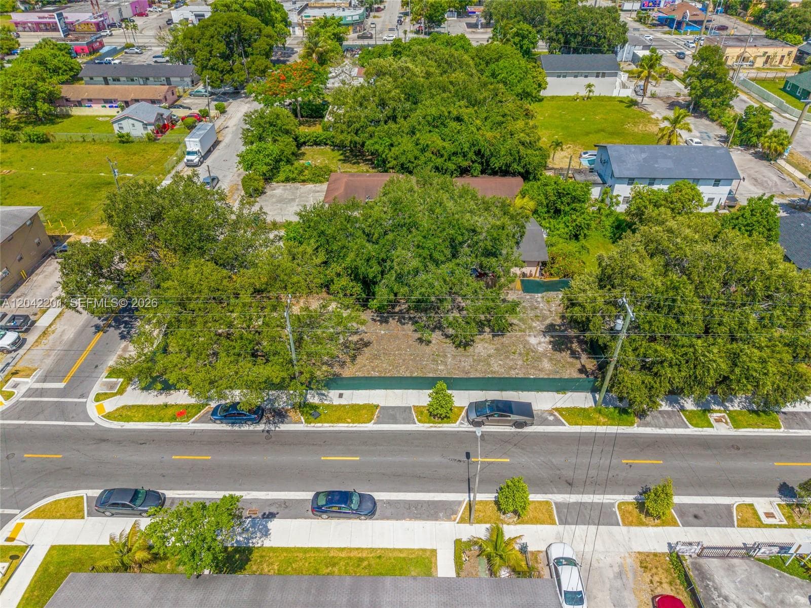 605 NW 65th St, Miami FL 33150