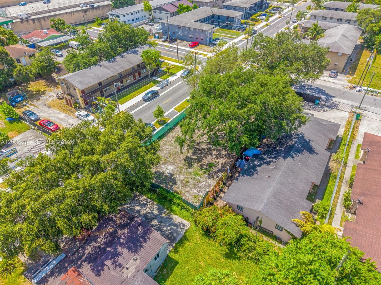 605 NW 65th St, Miami FL 33150