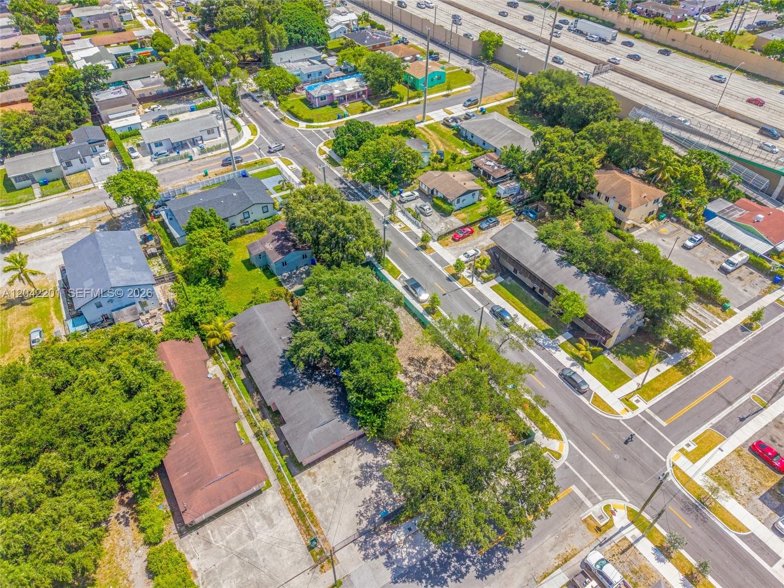 605 NW 65th St, Miami FL 33150