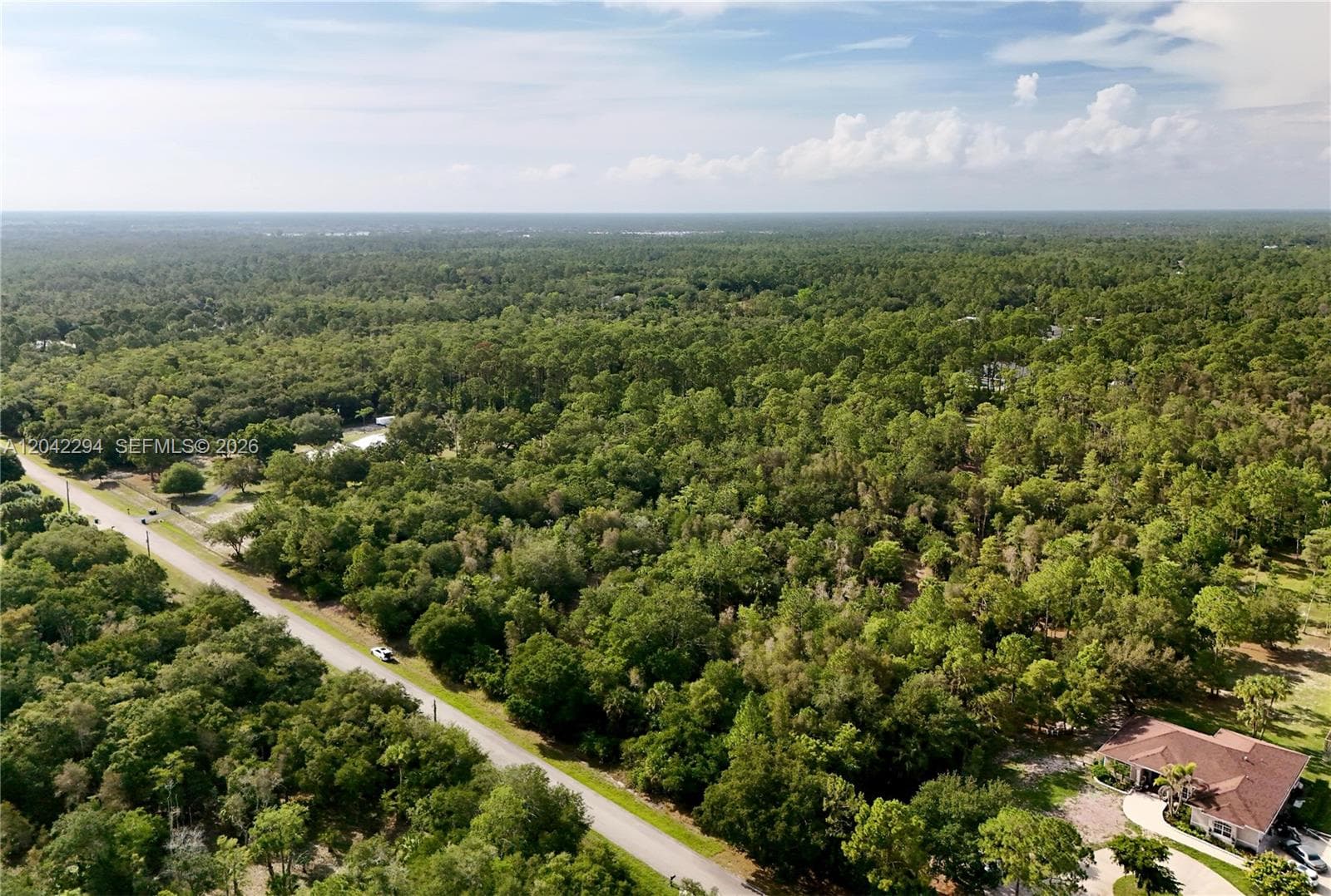 280 35TH AVE NW, Naples FL 34120
