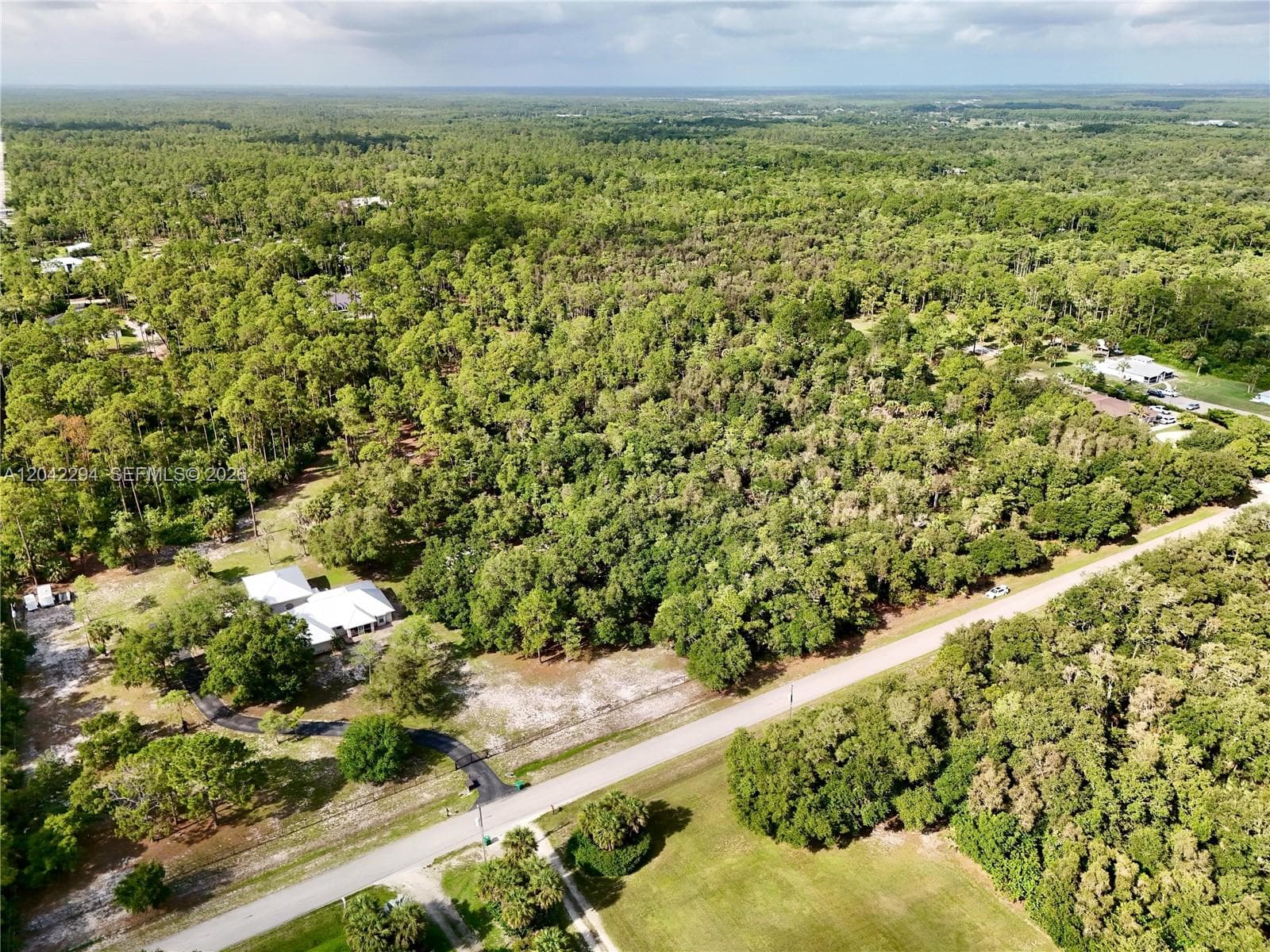 280 35TH AVE NW, Naples FL 34120