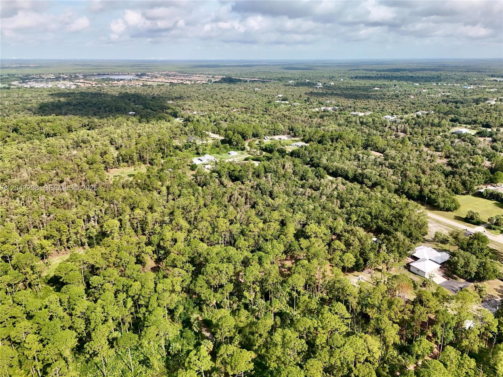 260 35TH AVE NW, Naples FL 34120