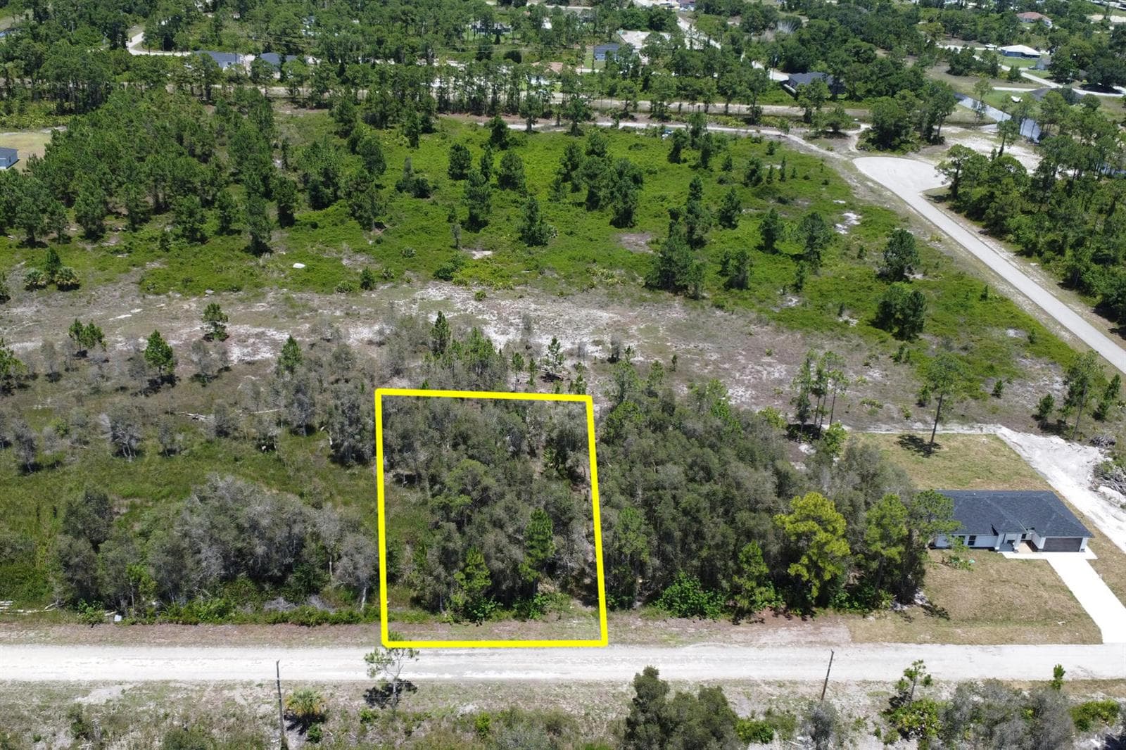 859 Burrows Avenue, Lehigh Acres FL 33974