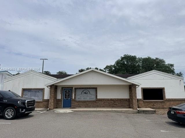 223 Commonwealth Ave SW, Other City - In The State Of Florida FL 33868
