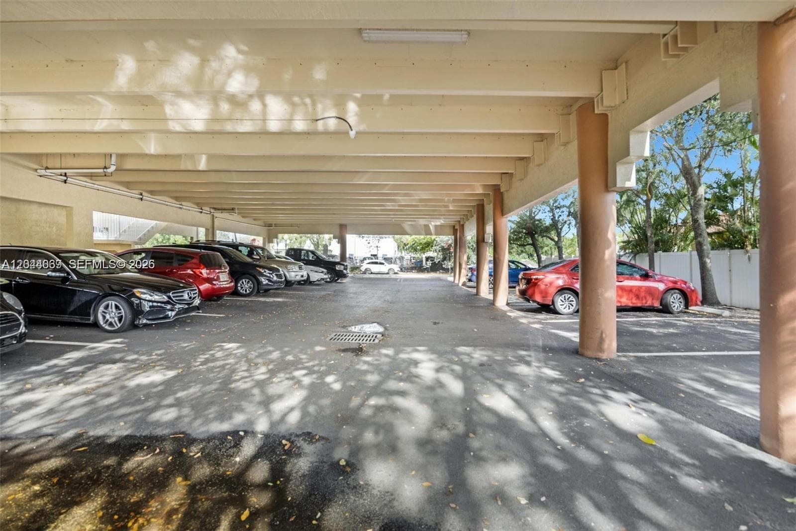 5595 Orange Dr # 101, Davie FL 33314