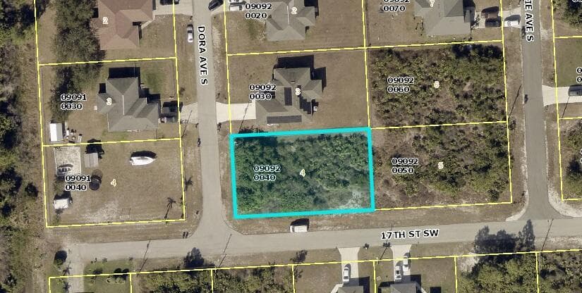 1607 Dora Avenue S, Lehigh Acres FL 33976