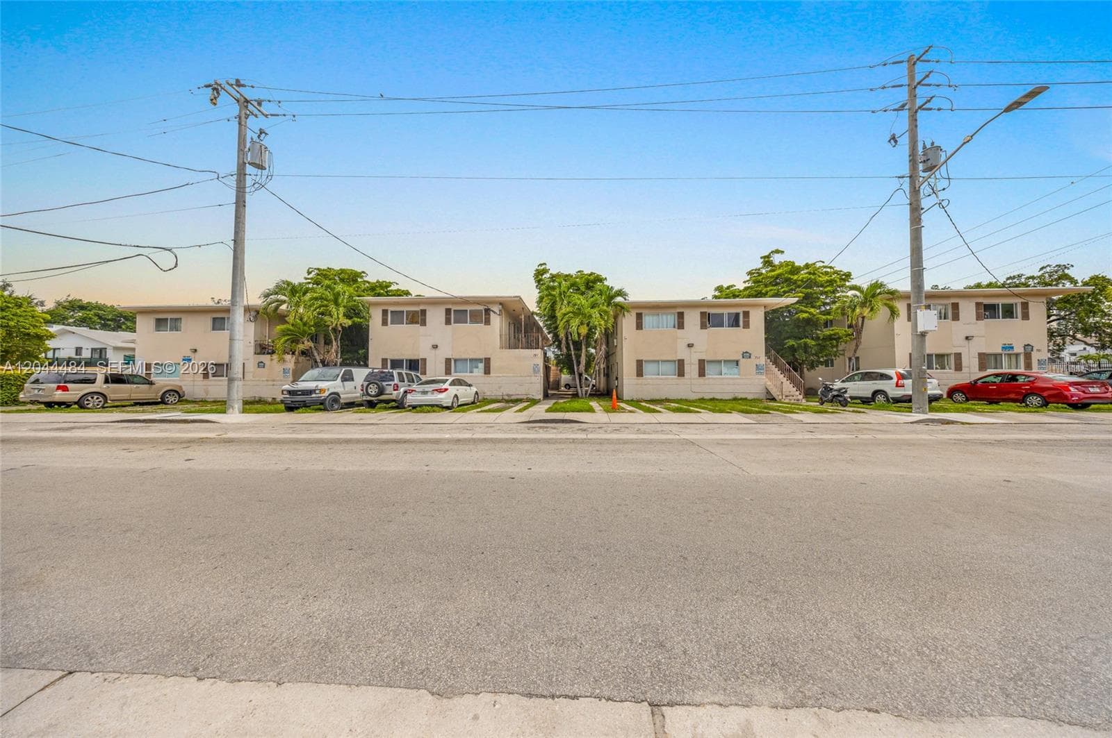 731 SW 5th St, Miami FL 33130