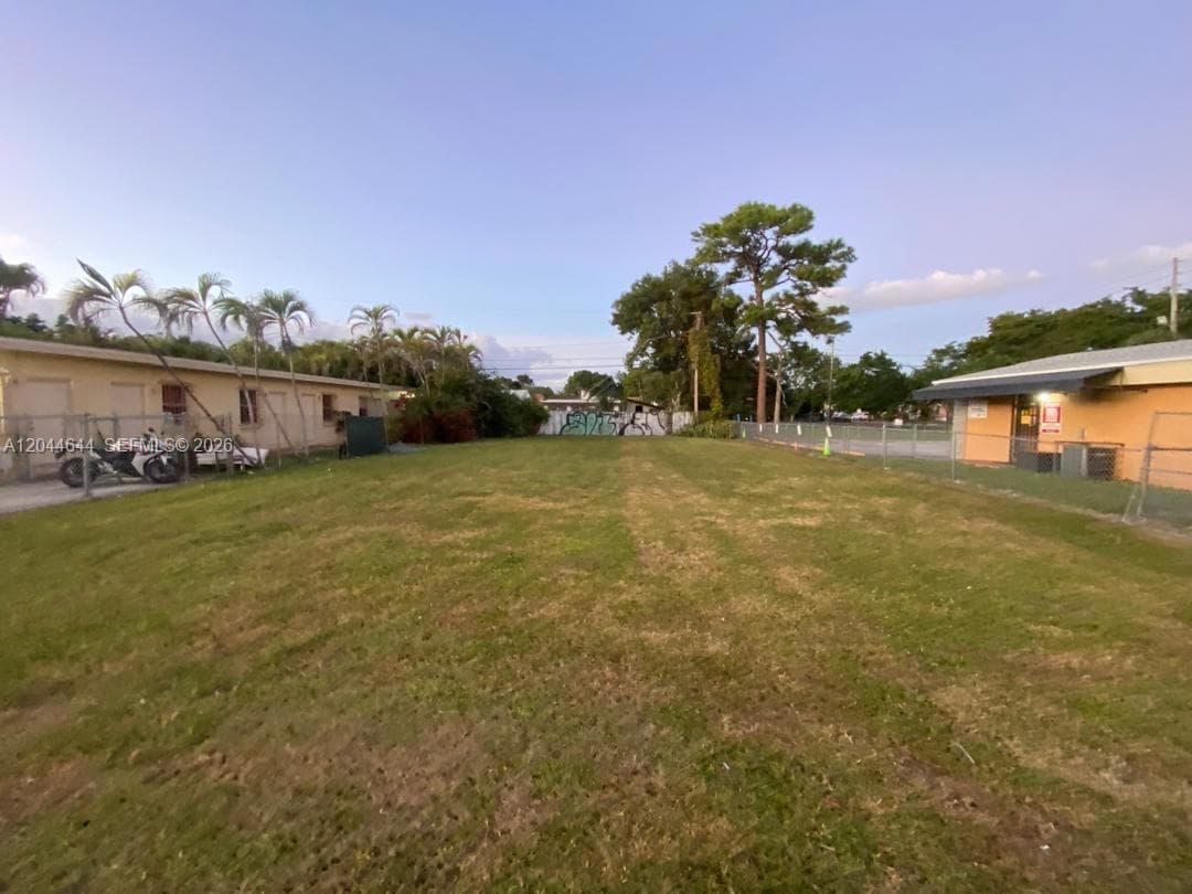 3021 W Flagler St, Miami FL 33135