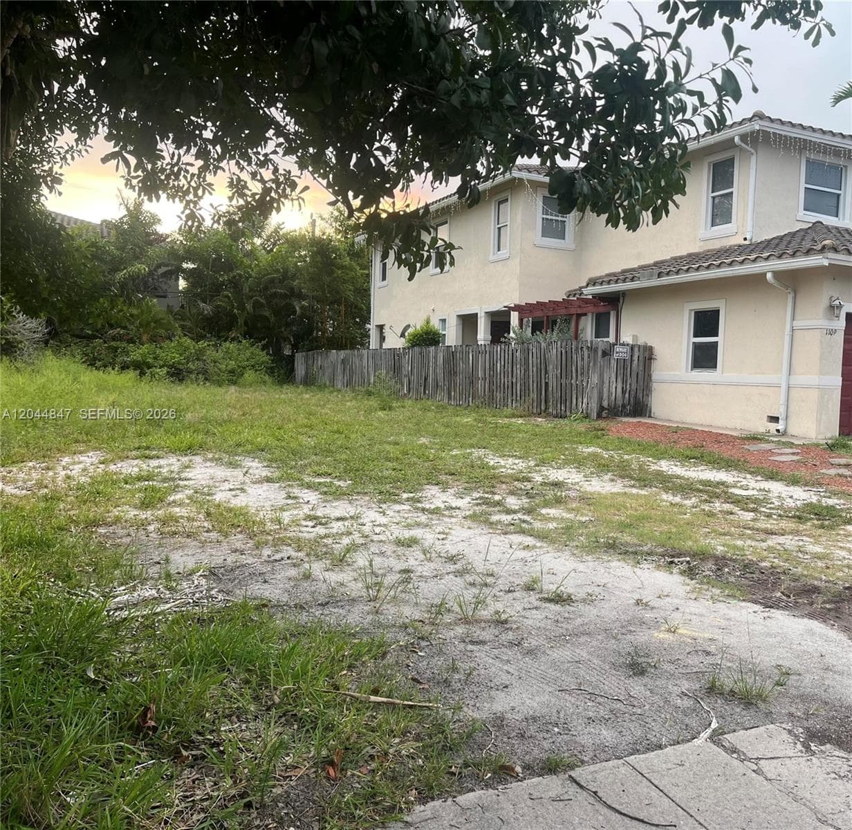 1107 NW 1st Ave, Fort Lauderdale FL 33311