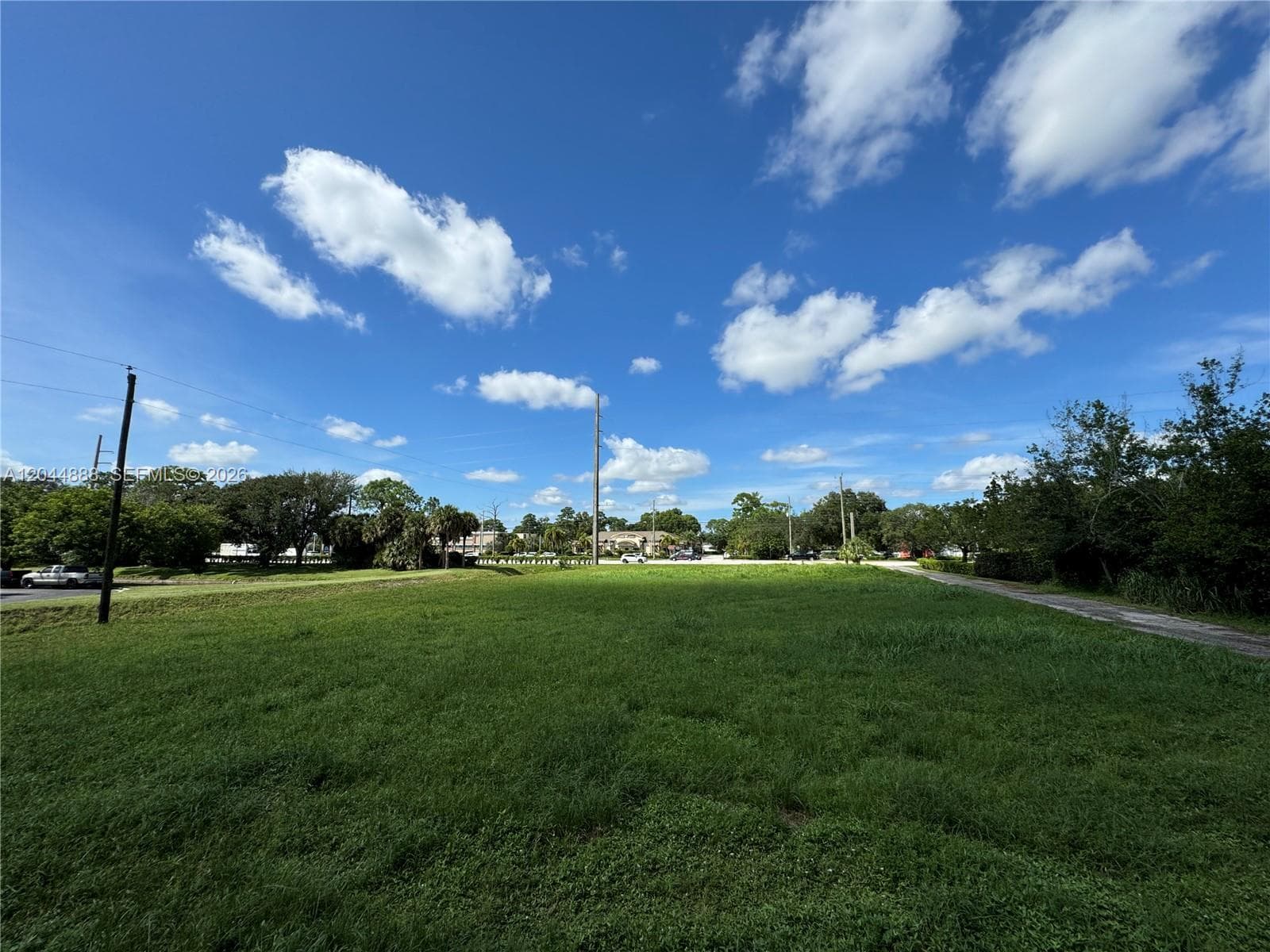 3494 S Jog Rd, Green Acres FL 33467