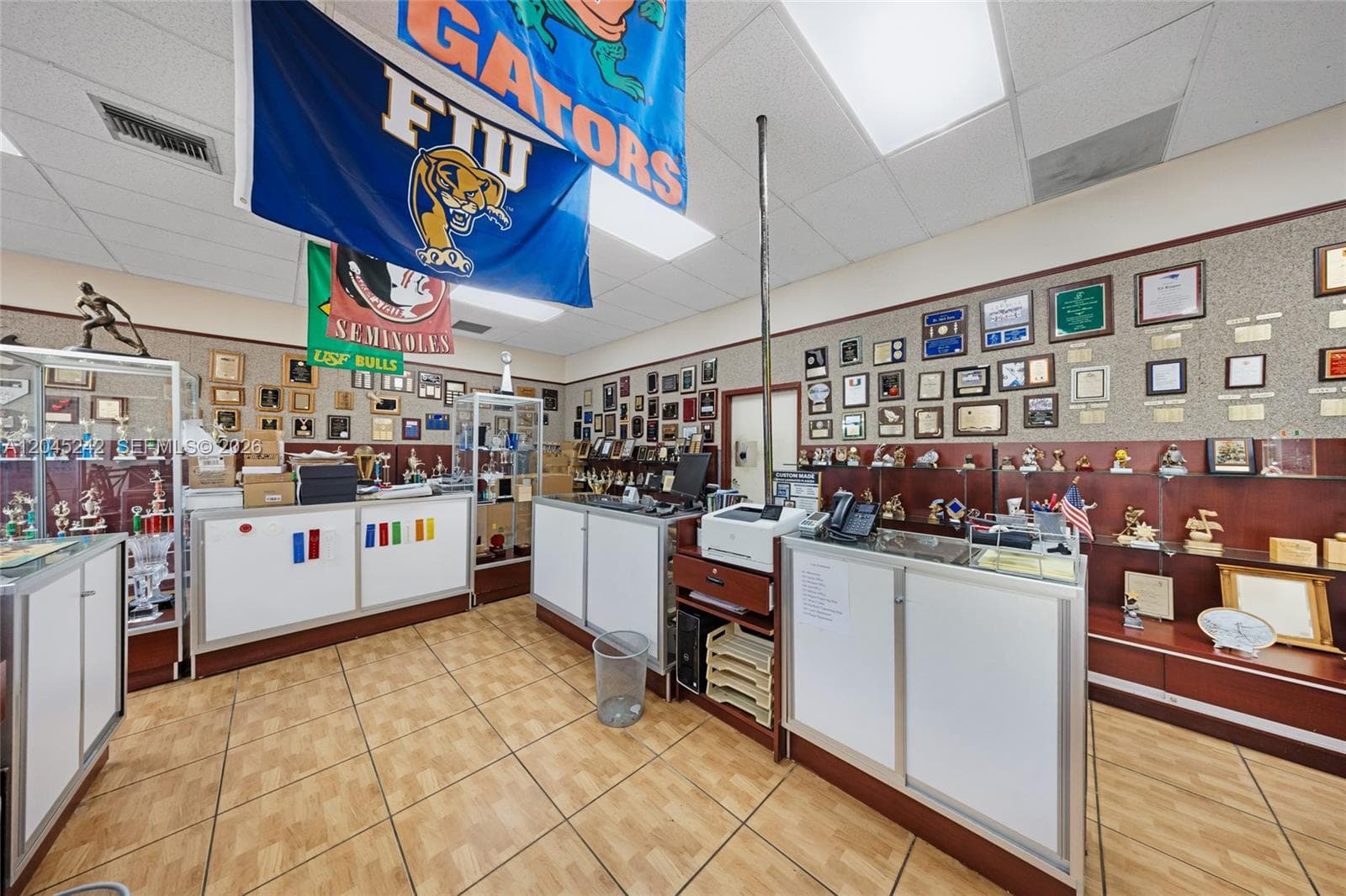 9465 SW 56th St, Miami FL 33165