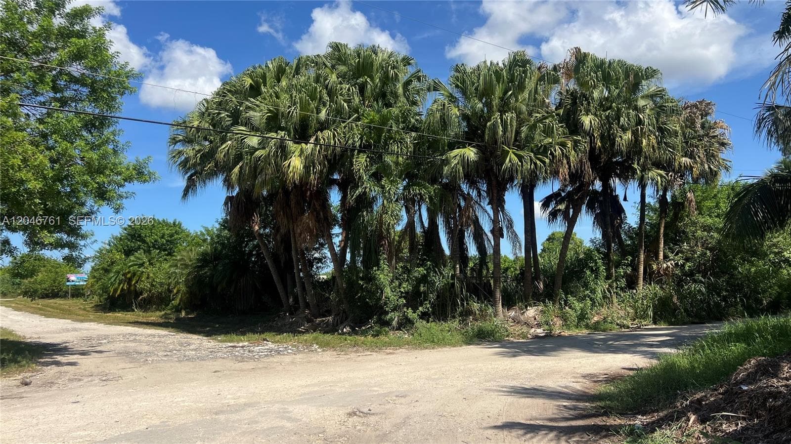 15820 SW 209th Ave, Miami FL 33187
